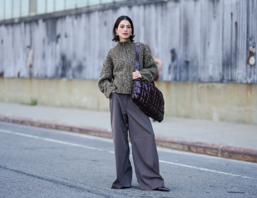 Loose pants are the winter trend that redefines elegance