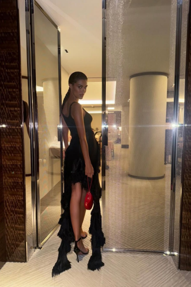 3 celebrity outfit ideas to wear in the New Year