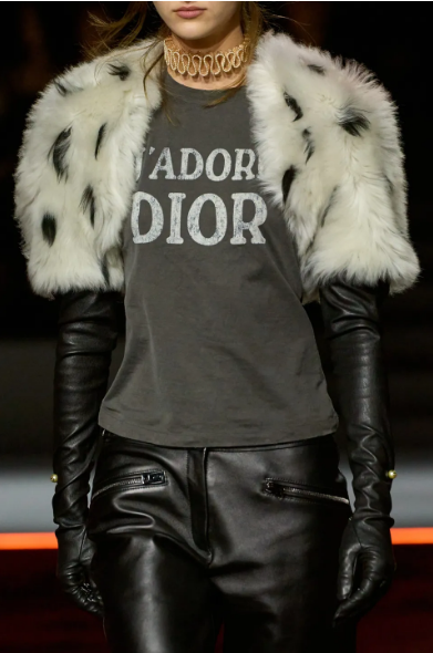 This forgotten jacket trend is making a comeback in 2025.