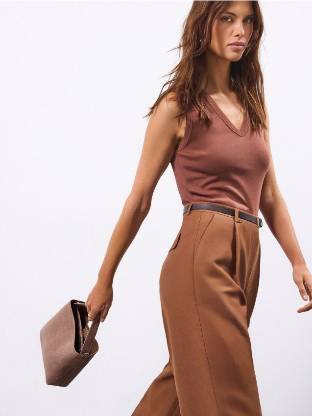 A Quality Women’s Handbag – Materials, Stitching and Important Details