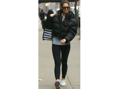 100-gram down jacket, the sports coat that is now fashionable