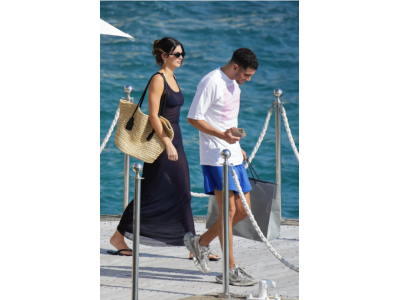 The straw bag is a summer accessory with easy elegance: 9 trendy models that you will carry everywhere.